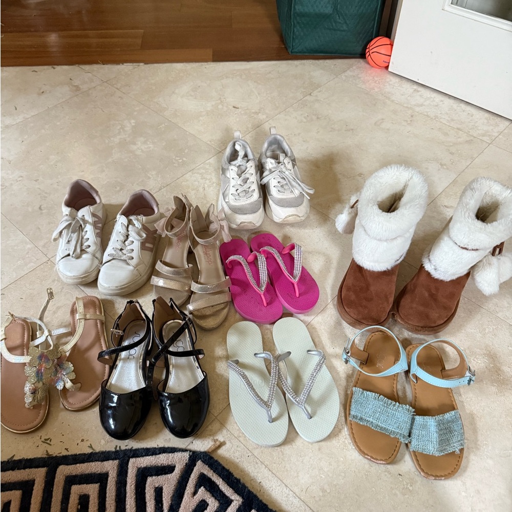 Girls shoes and sandals size 12-1 lot